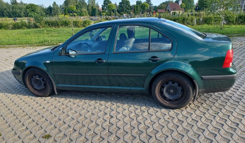 Volkswagen BORA // Benzyna // full