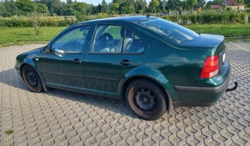 Volkswagen BORA // Benzyna // full