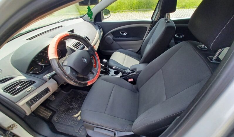 Renault Megane // GAZ // Rok 2012 // Silnik 1.6 16V // Tempomat full