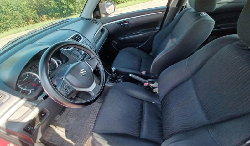 Suzuki Swift // rej.2012 // Diesel // Podgrzewane fotele // full