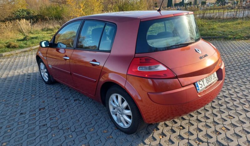 Renault Megane // Benzyna // Podgrzewane fotele // Klimatronic // full