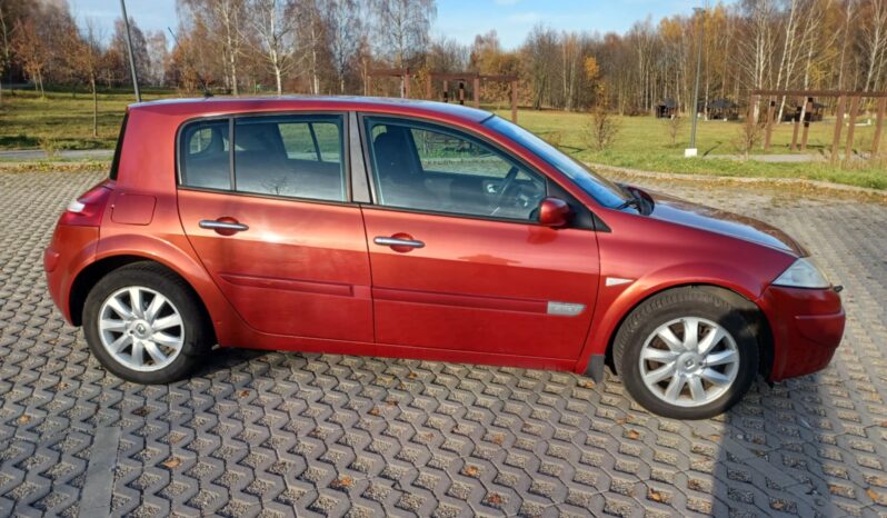 Renault Megane // Benzyna // Podgrzewane fotele // Klimatronic // full