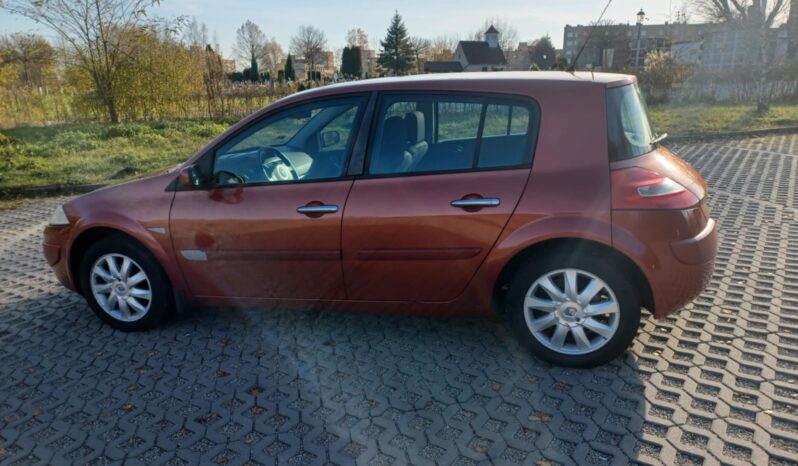Renault Megane // Benzyna // Podgrzewane fotele // Klimatronic // full