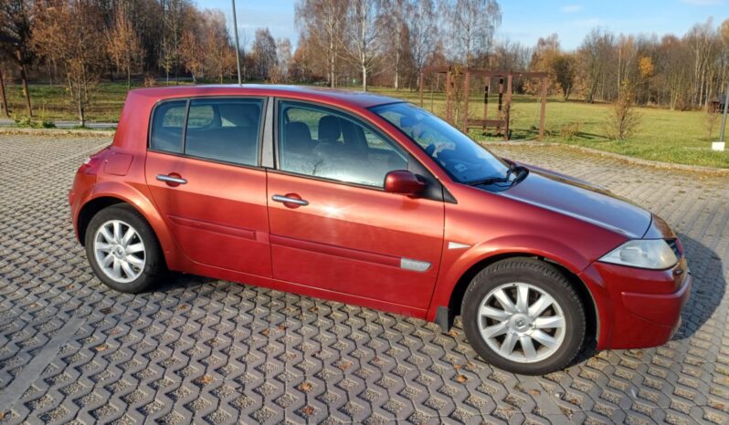 Renault Megane // Benzyna // Podgrzewane fotele // Klimatronic // full