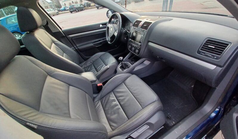 Volkswagen Golf Rok 2009 // Parktronic // Skóra // Xenon // full