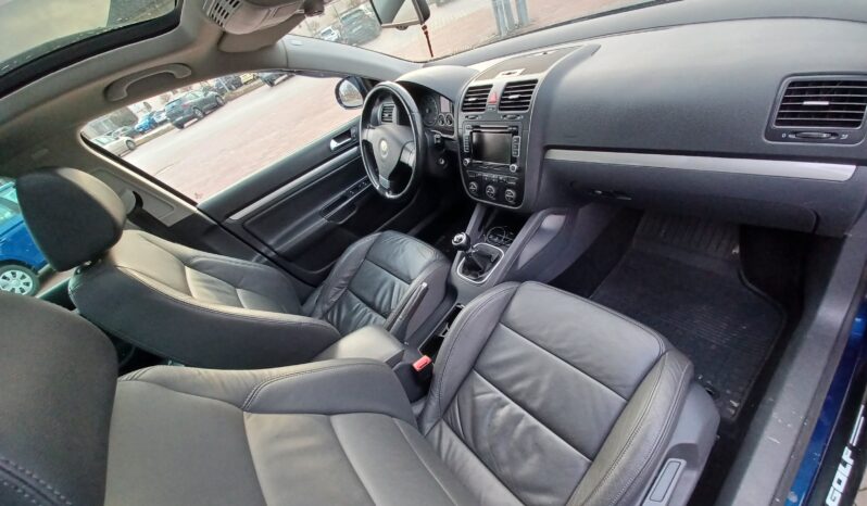 Volkswagen Golf Rok 2009 // Parktronic // Skóra // Xenon // full