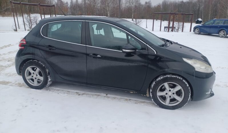 Peugeot 208 // Benzyna // Klimatyzacja // Tempomat // full