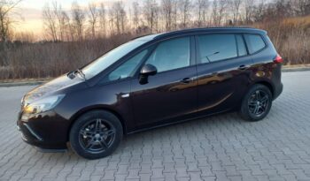 Opel Zafira C // Wersja 7 osobowa // Światła przednie LED // Czujniki przód i tył full