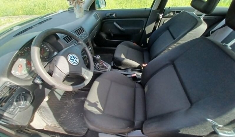 Volkswagen BORA // Benzyna // Przegląd maj 2027 // Hak // full