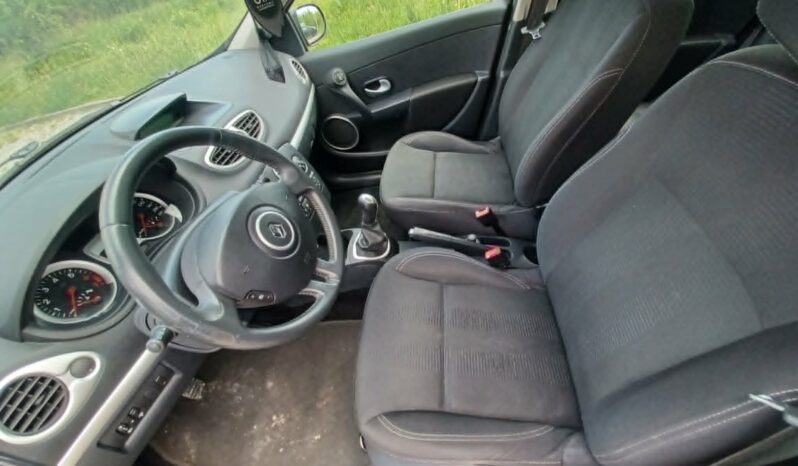 Renault Clio // Tempomat // Klimatyzacja // Benzyna // full