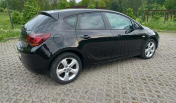 Opel Astra J // XENON / Czujniki Przód – Tył // Pakiet zimowy // full