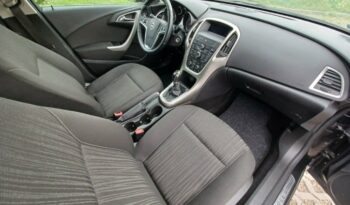 Opel Astra J // XENON / Czujniki Przód – Tył // Pakiet zimowy // full