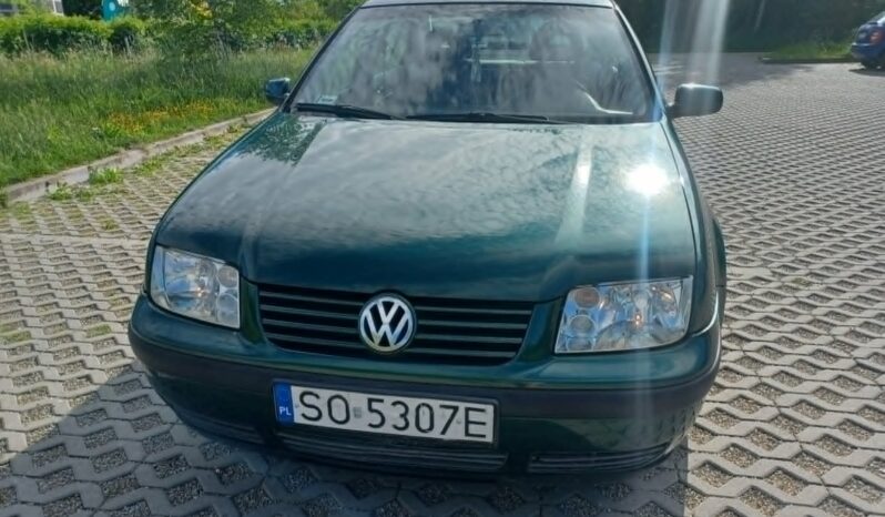 Volkswagen BORA // Benzyna // Przegląd maj 2027 // Hak // full