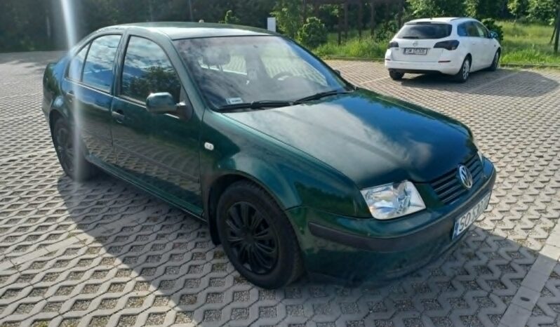 Volkswagen BORA // Benzyna // Przegląd maj 2027 // Hak // full