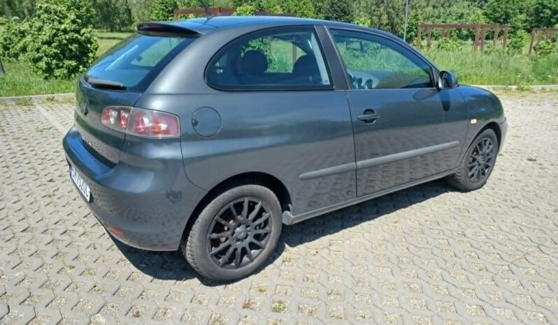 Seat Ibiza // Rok 2007 // Diesel // 4l-100km // full
