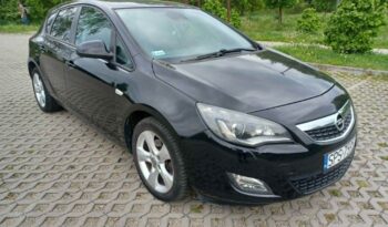 Opel Astra J // XENON / Czujniki Przód – Tył // Pakiet zimowy // full