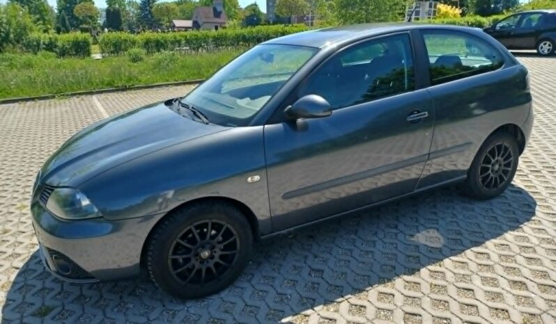 Seat Ibiza // Rok 2007 // Diesel // 4l-100km // full