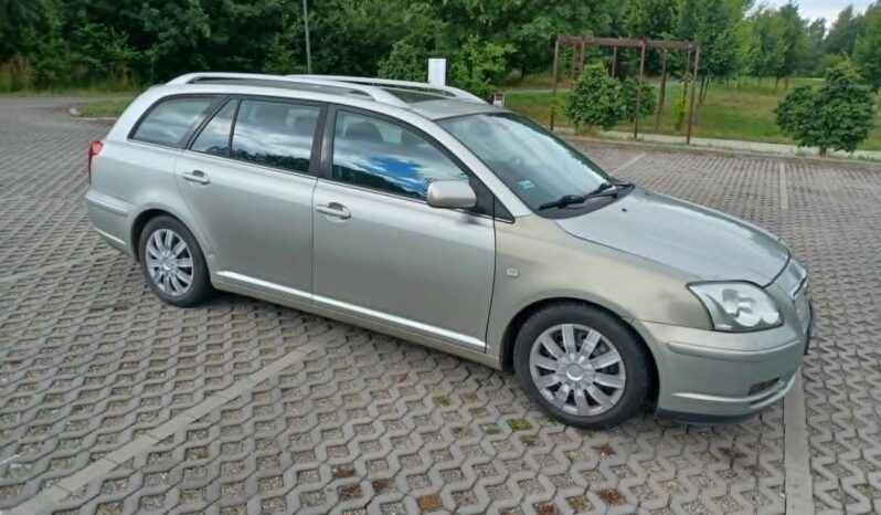 Toyota Avensis // Benzyna // Tempomat // Klimatyzacja // full
