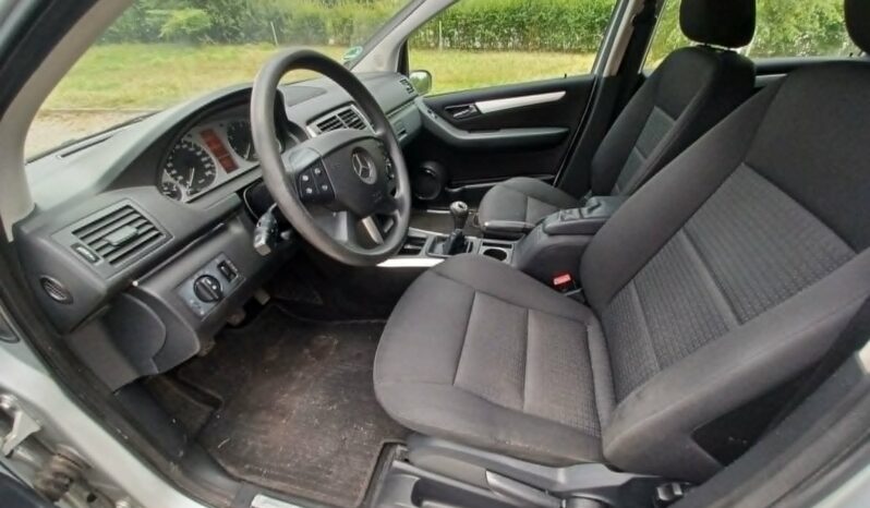 Mercedes B klasa // Benzyna // Klimatyzacja // full