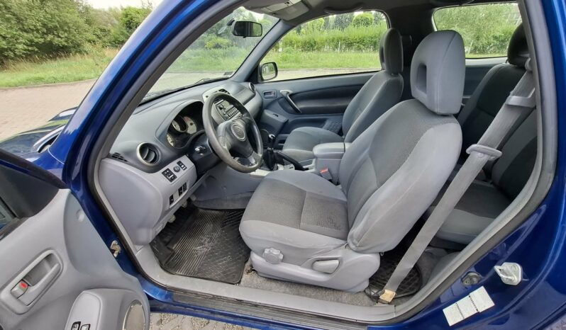 Toyota Rav-4 // Napęd 4×4 // Klimatyzacja // full