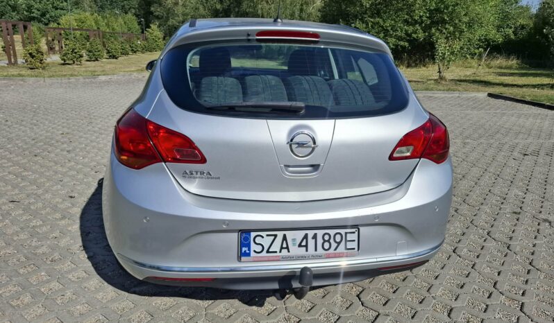 Opel Astra // Rok 2014 // // Tempomat // Turbo 120KM full