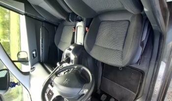 Peugeot 5008 full