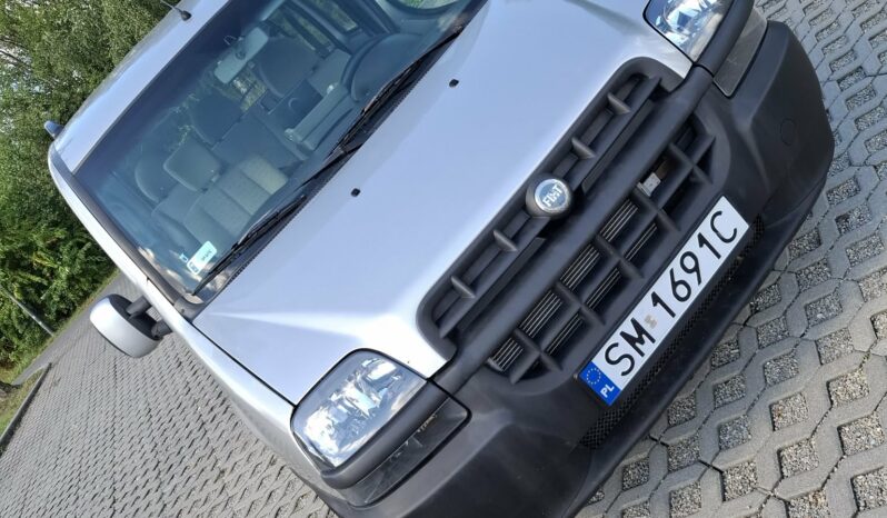 Fiat Doblo // Dwie kamery cofania // Klimatyzacja // LED full