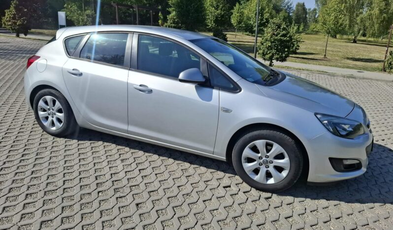 Opel Astra // Rok 2014 // // Tempomat // Turbo 120KM full