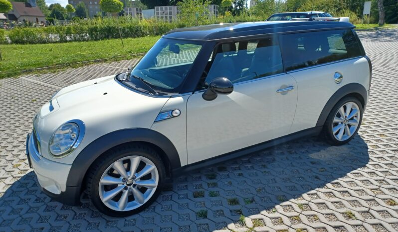 MIni Cooper // Xenon // Podgrzewana szyba fotele // Czujniki parkowania full