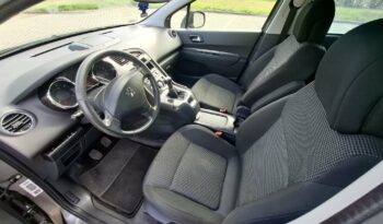 Peugeot 5008 full