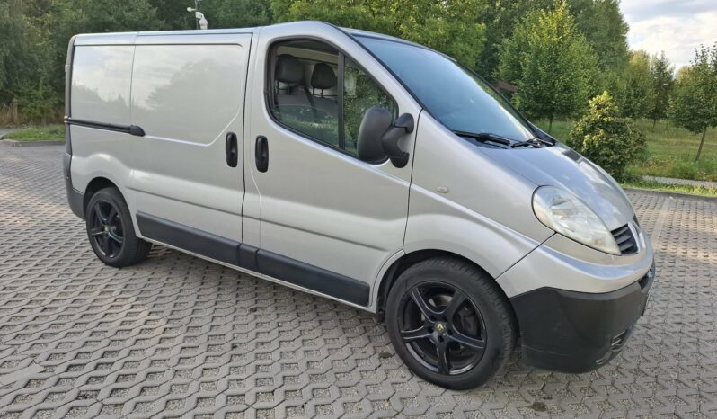 Renault Trafic // Tempomat // Czujniki cofania // 3 osobowy full