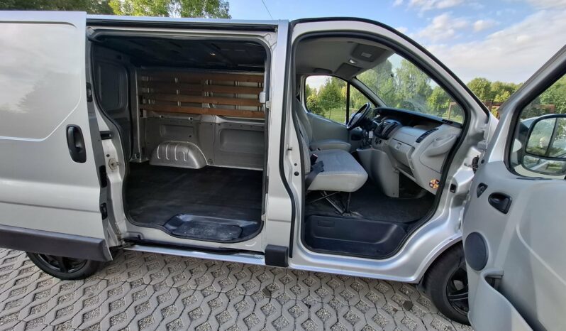 Renault Trafic // Tempomat // Czujniki cofania // 3 osobowy full