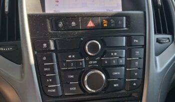 Opel Astra // Rok 2014 // // Tempomat // Turbo 120KM full
