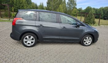 Peugeot 5008 full