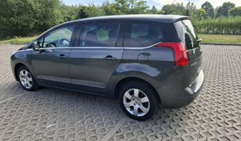 Peugeot 5008 full