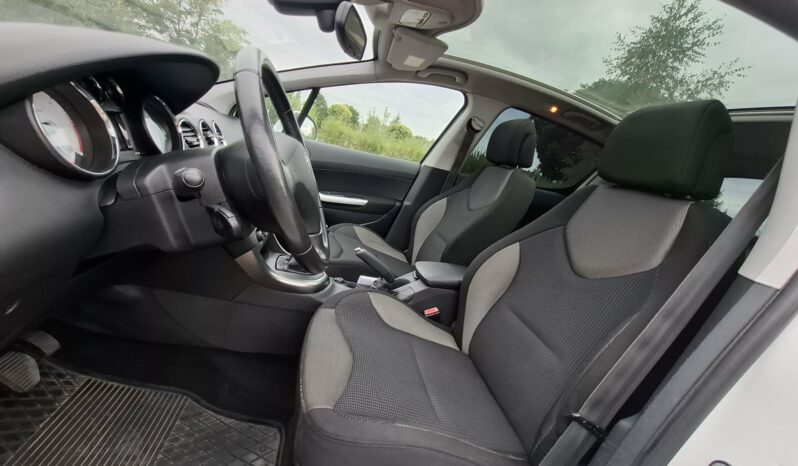 Peugeot 308 // Panorama dach // Klimatyzacja dwustrefowa // full