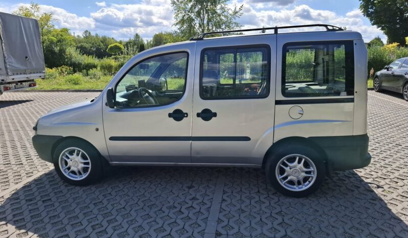 Fiat Doblo // Dwie kamery cofania // Klimatyzacja // LED full