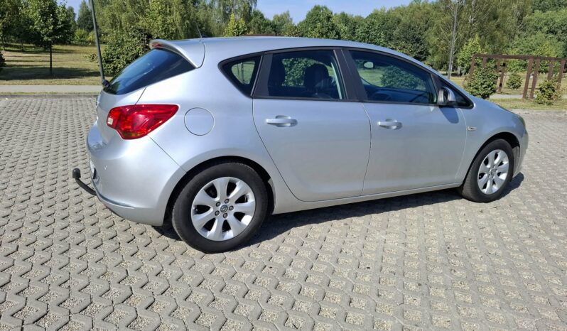 Opel Astra // Rok 2014 // // Tempomat // Turbo 120KM full