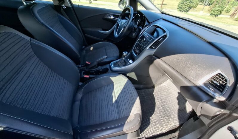 Opel Astra // Rok 2014 // // Tempomat // Turbo 120KM full