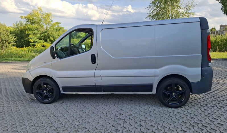 Renault Trafic // Tempomat // Czujniki cofania // 3 osobowy full